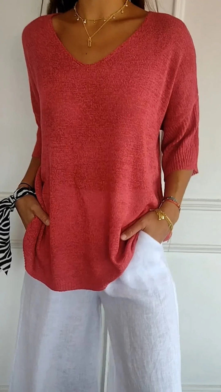 Suzie | Timeless V-Neck Top